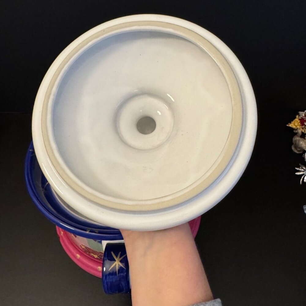 The Essex Collection Kaleidoscope Pattern Round Covered Casserole 8 3/4" - Picture 7 of 14